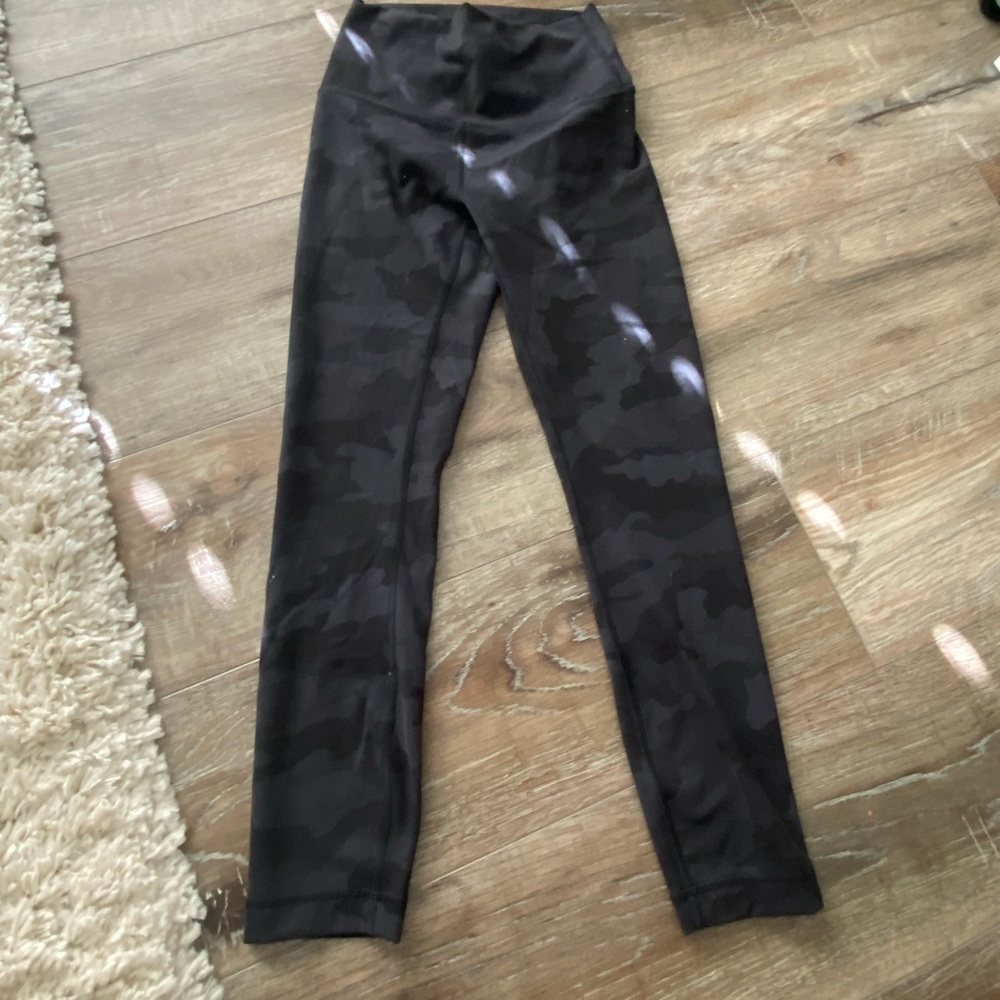 lululemon camo leggings 23”